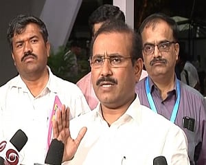 Lockdown may be lifted in phases: Maha health minister