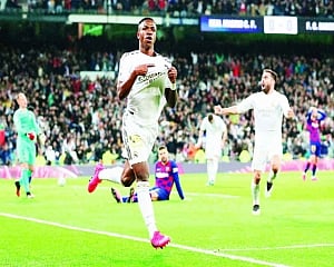 Madrid take Clasico honours