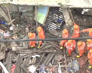 Maha: 11 killed in Bhiwandi building collapse; 13 rescued