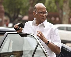 Maha will have take to loan to help flood-hit people: Pawar