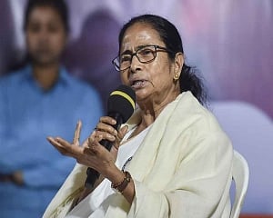 Mamata slams Adityanath for his 'goli vs boli' remark