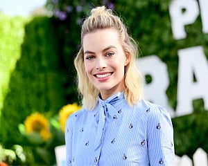 Margot Robbie inks first-look deal with Amazon