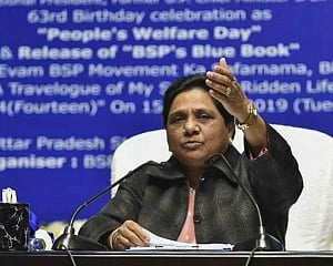 Mayawati questions silence of Priyanka Gandhi on death of infants in Kota