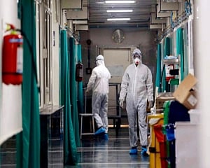 Mumbai: 395 fresh COVID-19 cases; 15 more deaths