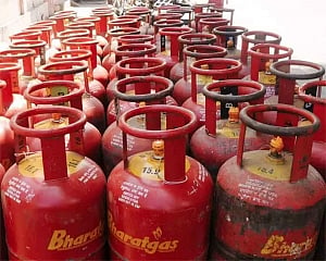 Natural gas prices in India likely to be cut by steep 25 pc from April
