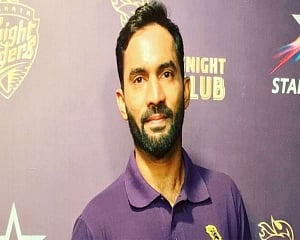 Need to up my game and get a few runs, says Karthik
