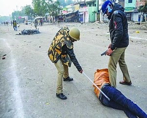 Netas love communal strife