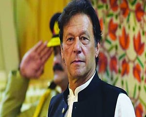 Now Pak in map war