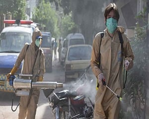 Pak reports 4,728 new coronavirus cases, tally crosses 100,000-mark