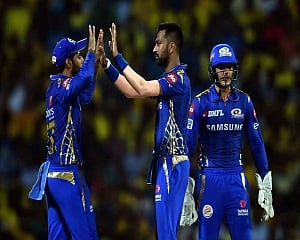Play-off berth secured, MI eyeing to spoil DC's party