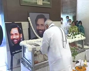 Prez, PM pay tributes to Ram Vilas Paswan