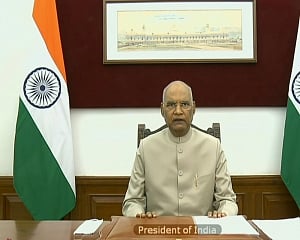 Prez confers National Teachers' Awards