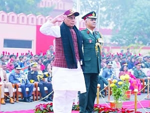 Rajnath honours NCC bravehearts