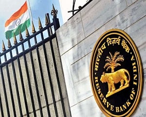RBI cuts repo rate by 75 bps to 4.4 pc; slashes CRR by 100 bps