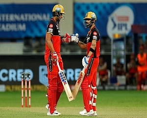 RCB post 169/4 against CSK