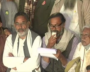 Ready for talks, but govt should send concrete proposal, say protesting farmer unions