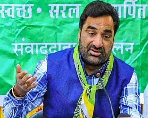 RLP convenor Hanuman Beniwal announces split from NDA over farm laws