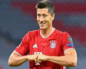 Robert Lewandowski wins FIFA award as best men's player