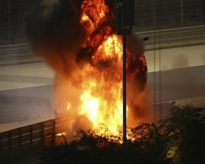 Rocket attack causes fire at oil refinery in northern Iraq
