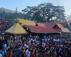 Sabarimala: SC says it will frame questions relating to discrimination of women in religious places