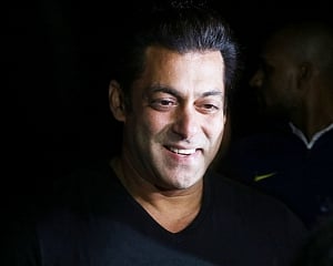 Salman Khan urges fans to not gather outside his house on 55th birthday
