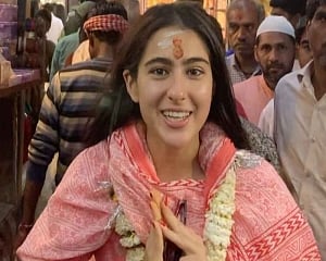 Sara Ali Khan's Varanasi temple visit creates controversy