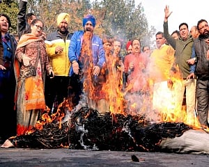 SGPC to probe Nankana attack
