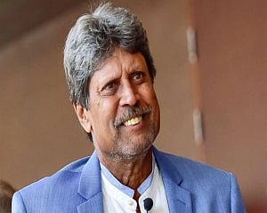 Shah Rukh Khan, Richa Chadha and others wish speedy recovery to Kapil Dev