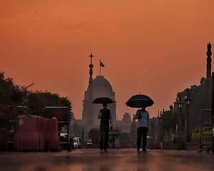 Slight improvement in air quality as Delhi-NCR receives light rain