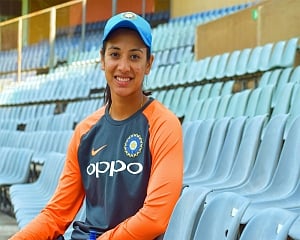 Smriti Mandhana lends support to campus cricket tournament for women