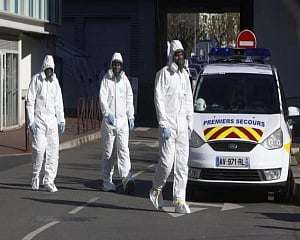Soaring virus infection puts more French cities on alert