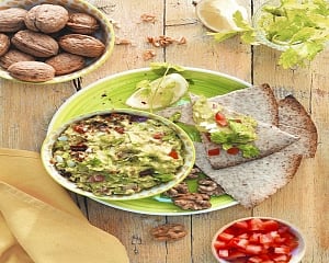 SPICE UP YOUR IPL EVENINGS