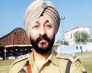 Suspended J-K police officer Davinder Singh sent to further custody till April 10