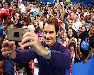 Time running out for 'GOAT' Federer as rivals close in