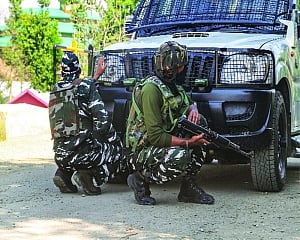 Top commander among 5 HM terrorists killed in Shopian