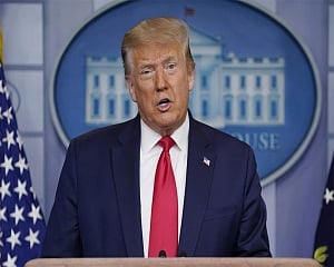 Trump threatens to cut federal aid if students don't reopen