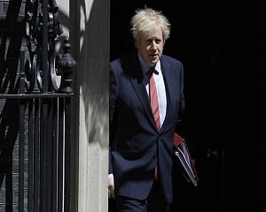 UK watchdog clears Johnson of criminal wrongdoing