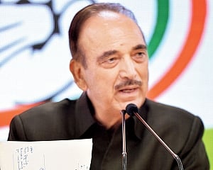 UP Cong leader demands Ghulam Nabi Azad's expulsion from party