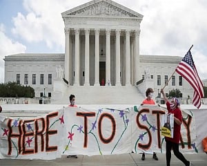 US court orders full reinstatement of DACA to protect undocumented immigrants, including Indians