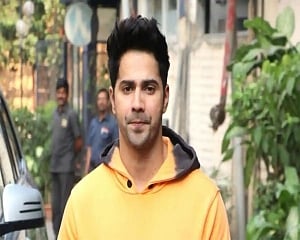 Varun Dhawan tests negative for COVID-19, to resume 'Jug Jugg Jeeyo' shoot