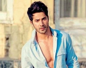Varun Dhawan urges fans to be safe, work safe