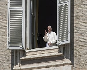 Virus case in Vatican hotel where pope lives