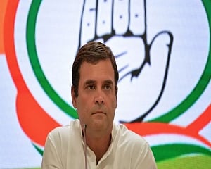 When will India's turn come: Rahul to PM on COVID-19 vaccinations