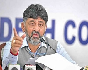 "Let's go for polls, let the people decide," Shivakumar challenges BJP govt in K'taka