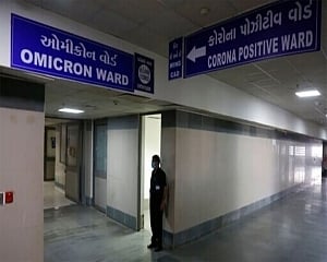 2 foreign nationals found positive for Omicron in Telangana