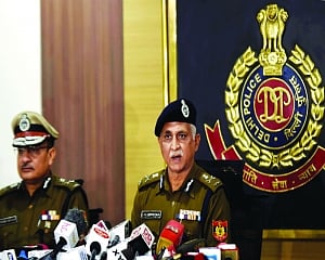 37 kisan leaders booked for egging on rioters