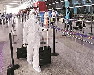 4 more international travellers test COVID-19 positive at Delhi airport: Officials