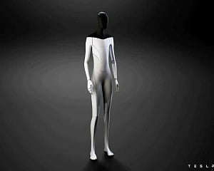 5.8-inch Tesla humanoid robot coming next year, says Musk