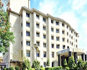 8 COVID-19 patients die at Delhi hospital due to oxygen shortage