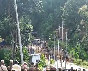 8 huts set ablaze, tension escalates along Mizoram-Assam border